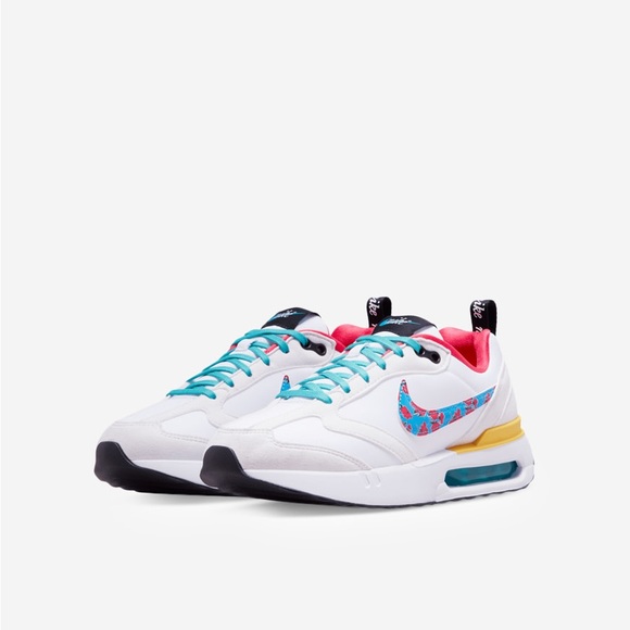 Nike Air Max DawnBoys' Grade School（New With Box）